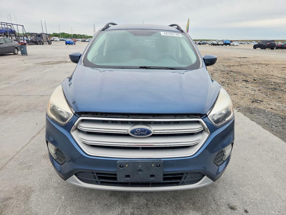 48760746 :رقم المزاد ، 1FMCU0GD4JUB80812 vin ، 2018 Ford Escape مزاد بيع