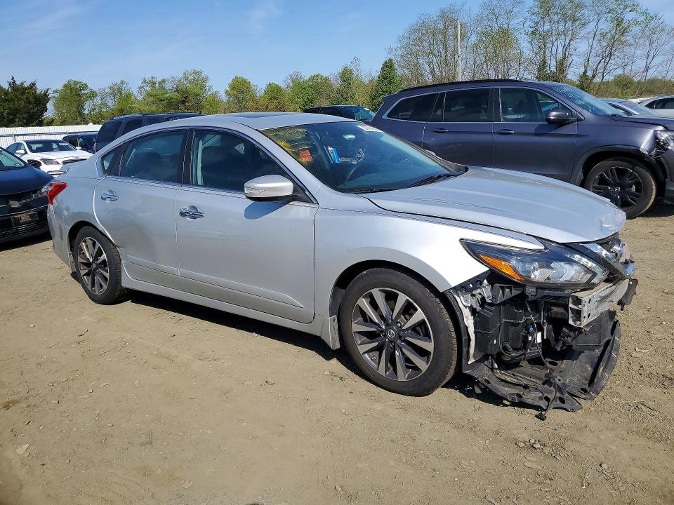 Aukcja sprzedaży 2017 Nissan Altima, vin: 1N4AL3APXHC120316, numer aukcji: 50886606