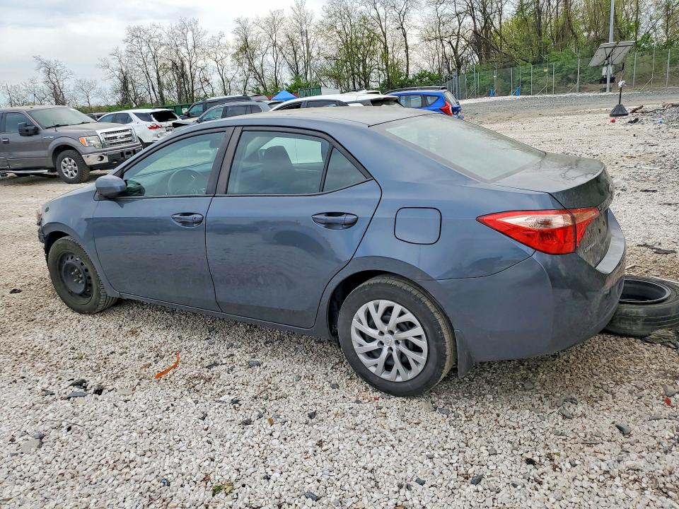Продажа на аукционе авто 2017 Toyota Corolla, vin: 2T1BURHE9HC955303, номер лота: 49728516