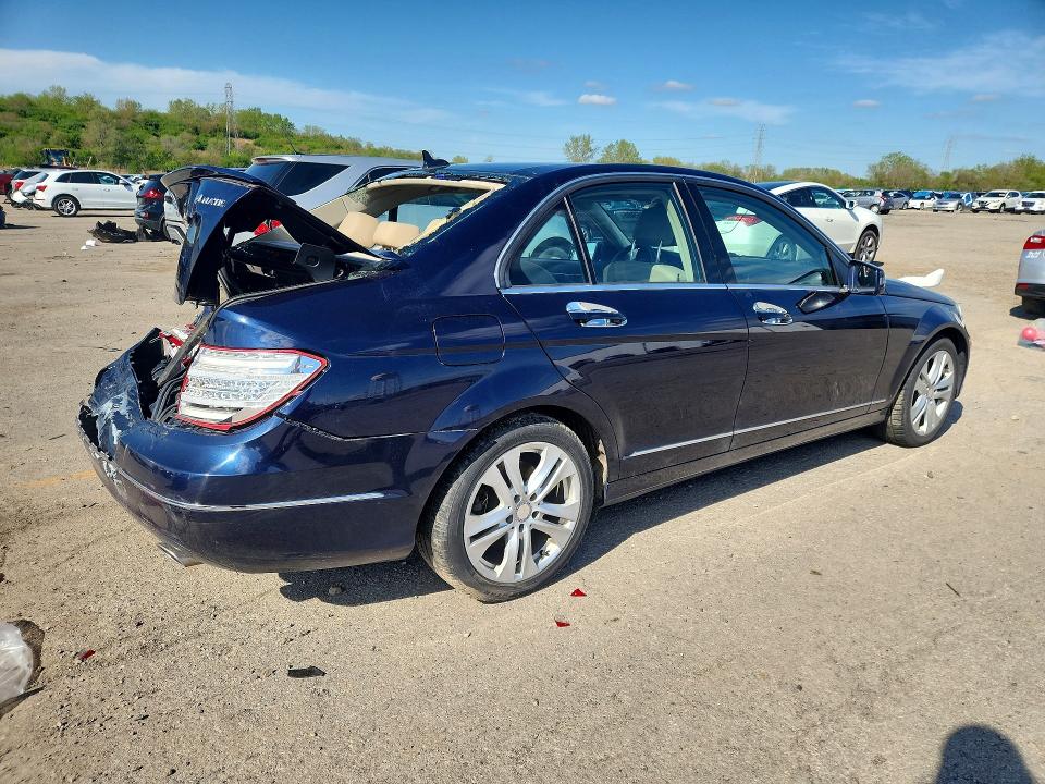 Продажа на аукционе авто 2013 Mercedes-benz C, vin: WDDGF8AB8DA818920, номер лота: 51646986