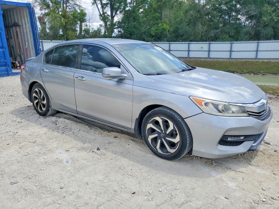 Продаж на аукціоні авто 2016 Honda Accord, vin: 1HGCR2F07GA053693, номер лоту: 51265876