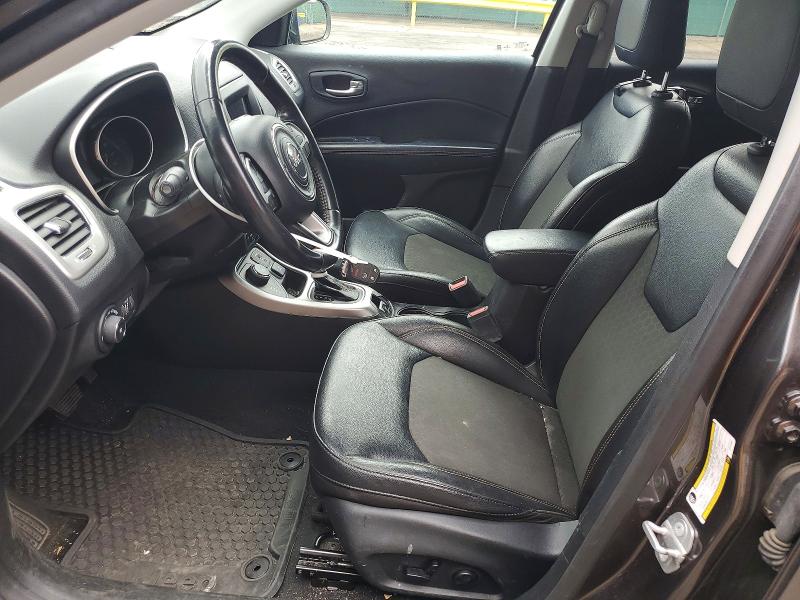 51272026 :رقم المزاد ، 3C4NJDBB3LT173527 vin ، 2020 Jeep Compass مزاد بيع