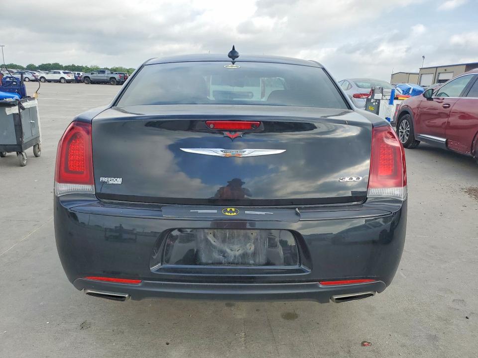 Продаж на аукціоні авто 2019 Chrysler 300, vin: 2C3CCAAG6KH755744, номер лоту: 50141536