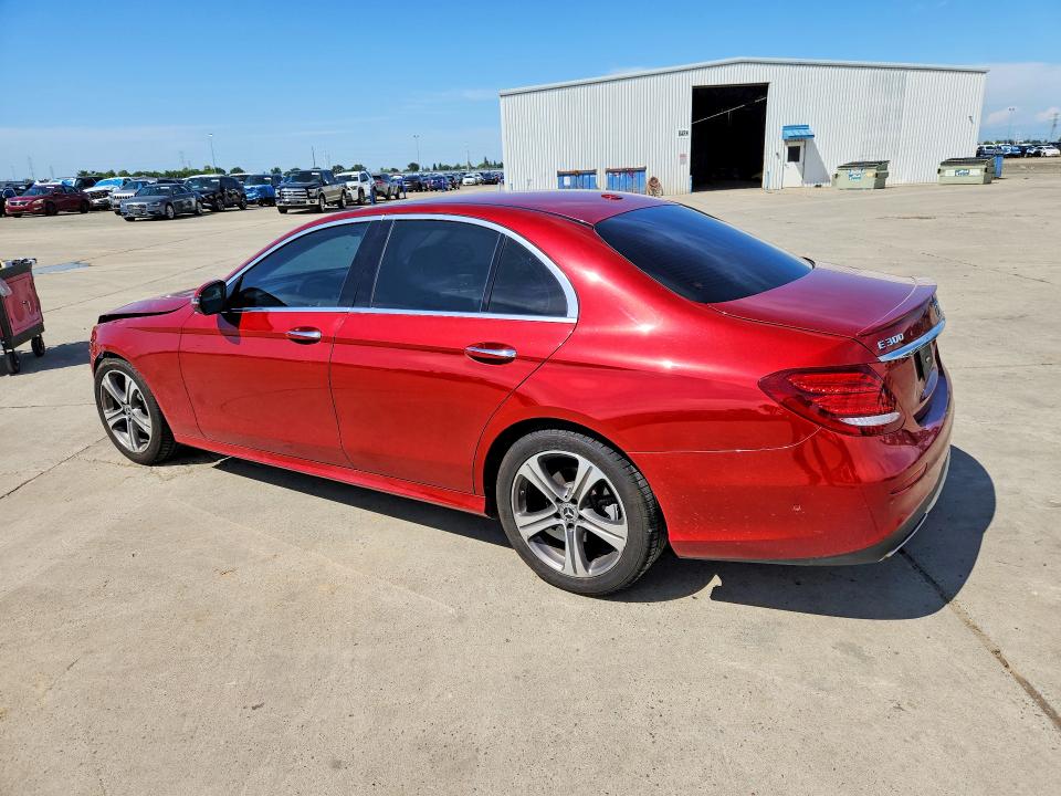 51108686 :رقم المزاد ، WDDZF4JB2KA530535 vin ، 2019 Mercedes-benz E مزاد بيع
