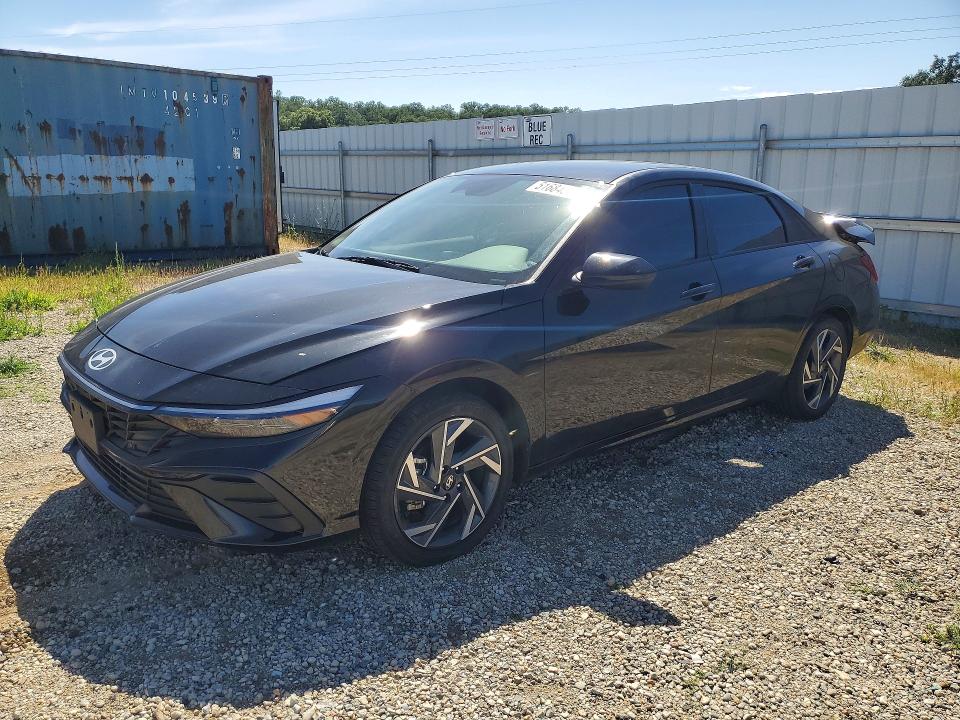 2025 Hyundai Elantra Hybrid მანქანა იყიდება აუქციონზე, vin: KMHLM4DJ1SU150976, აუქციონის ნომერი: 51684316