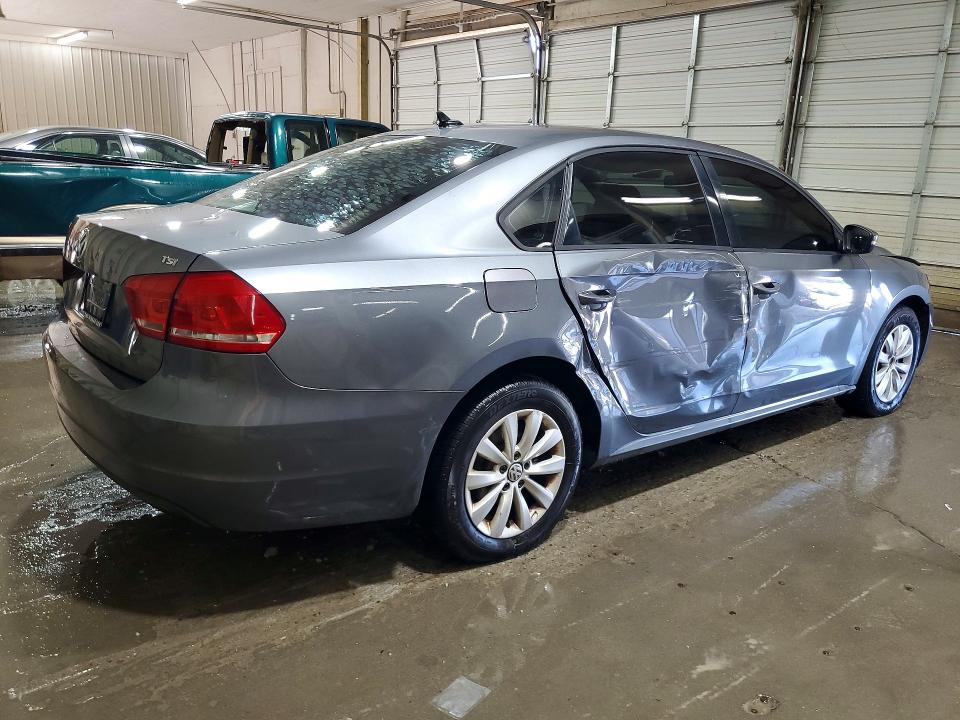 2014 Volkswagen Passat მანქანა იყიდება აუქციონზე, vin: 1VWAS7A38EC114296, აუქციონის ნომერი: 50305486