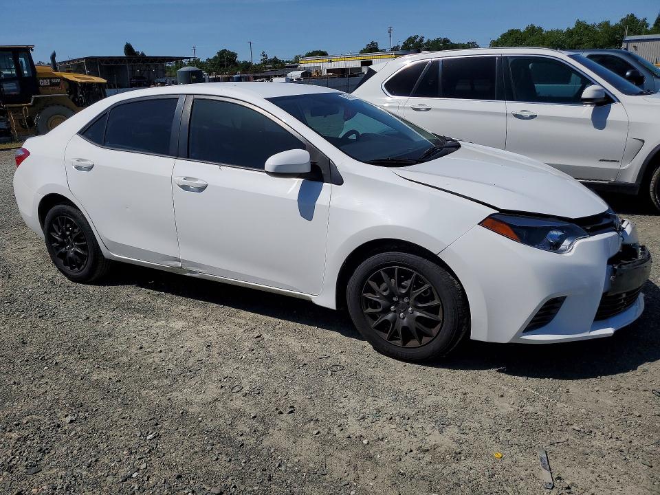 50352556 :رقم المزاد ، 5YFBURHE2FP240683 vin ، 2015 Toyota Corolla مزاد بيع