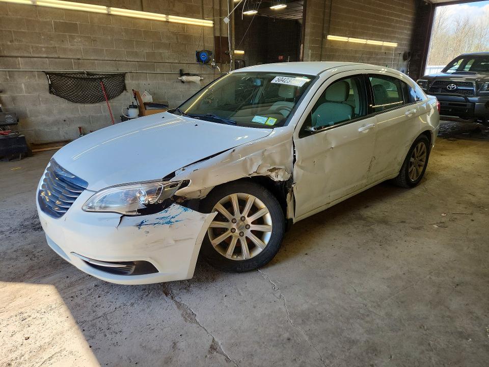 Продаж на аукціоні авто 2012 Chrysler 200, vin: 1C3CCBBB4CN119714, номер лоту: 50423486