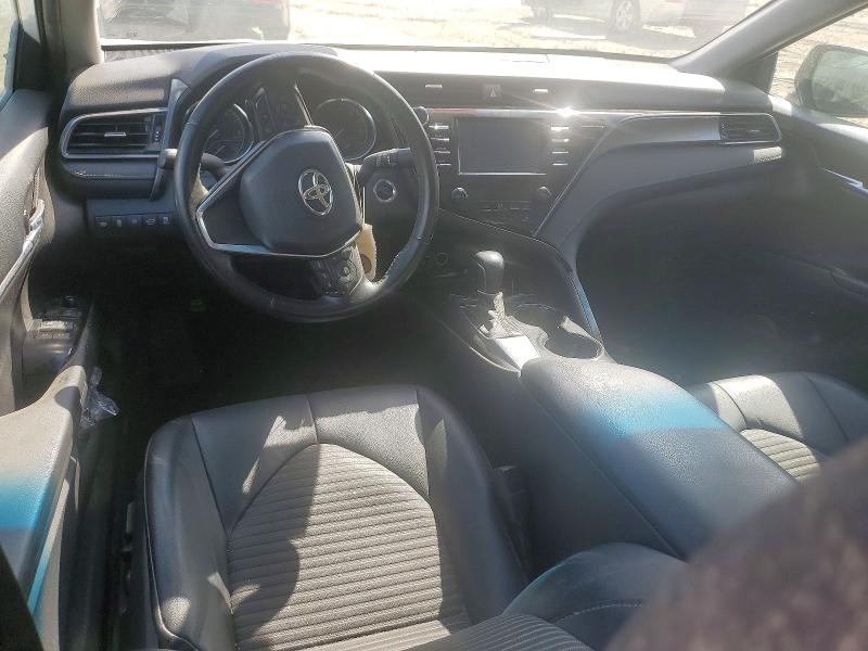 48495726 :رقم المزاد ، 4T1B11HK2KU742182 vin ، 2019 Toyota Camry مزاد بيع