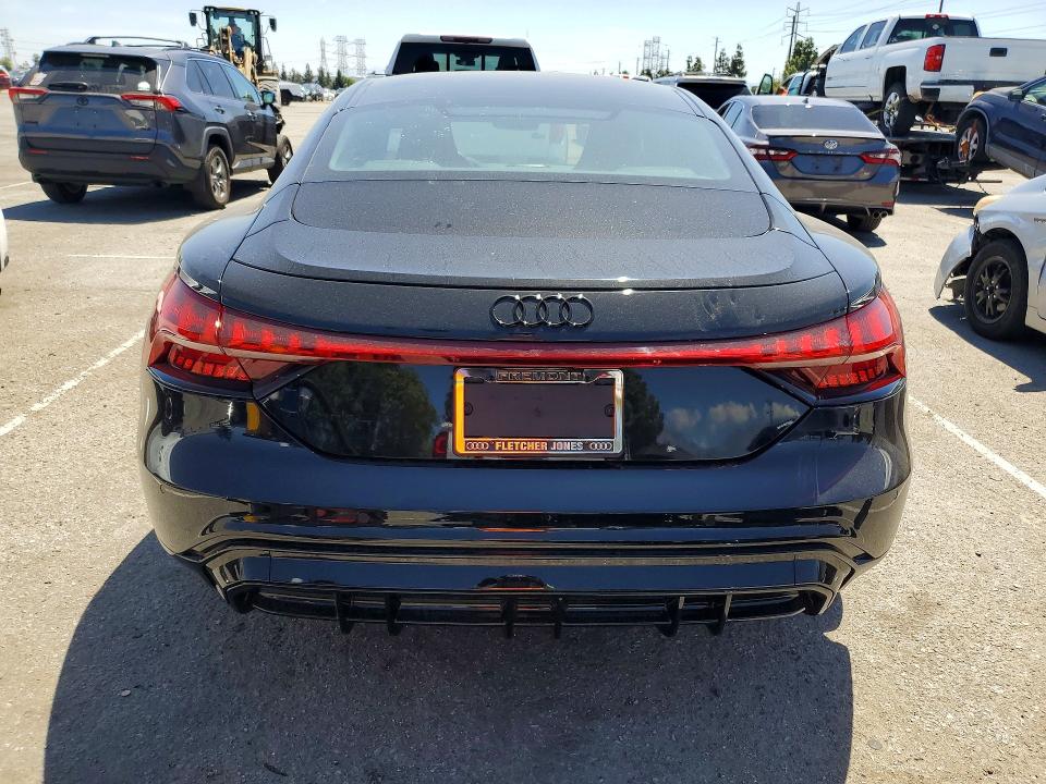 2024 Audi E-tron Gt მანქანა იყიდება აუქციონზე, vin: WAUCJBFW6R7004606, აუქციონის ნომერი: 50744116