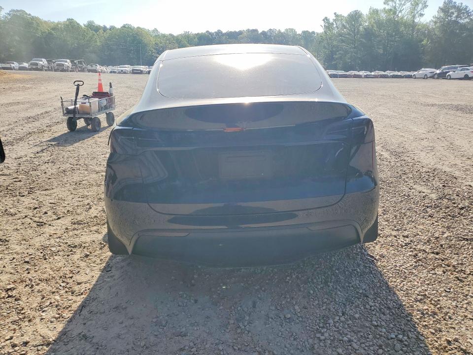 49234256 :رقم المزاد ، 7SAYGAEE2PF610957 vin ، 2023 Tesla Model Y مزاد بيع