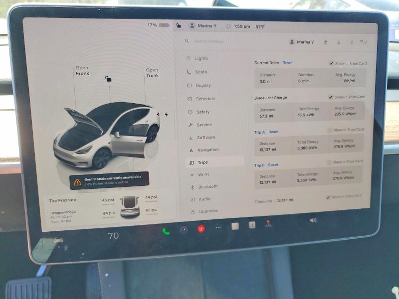 2024 Tesla Model Y მანქანა იყიდება აუქციონზე, vin: 7SAYGAEE7RF204255, აუქციონის ნომერი: 49022366