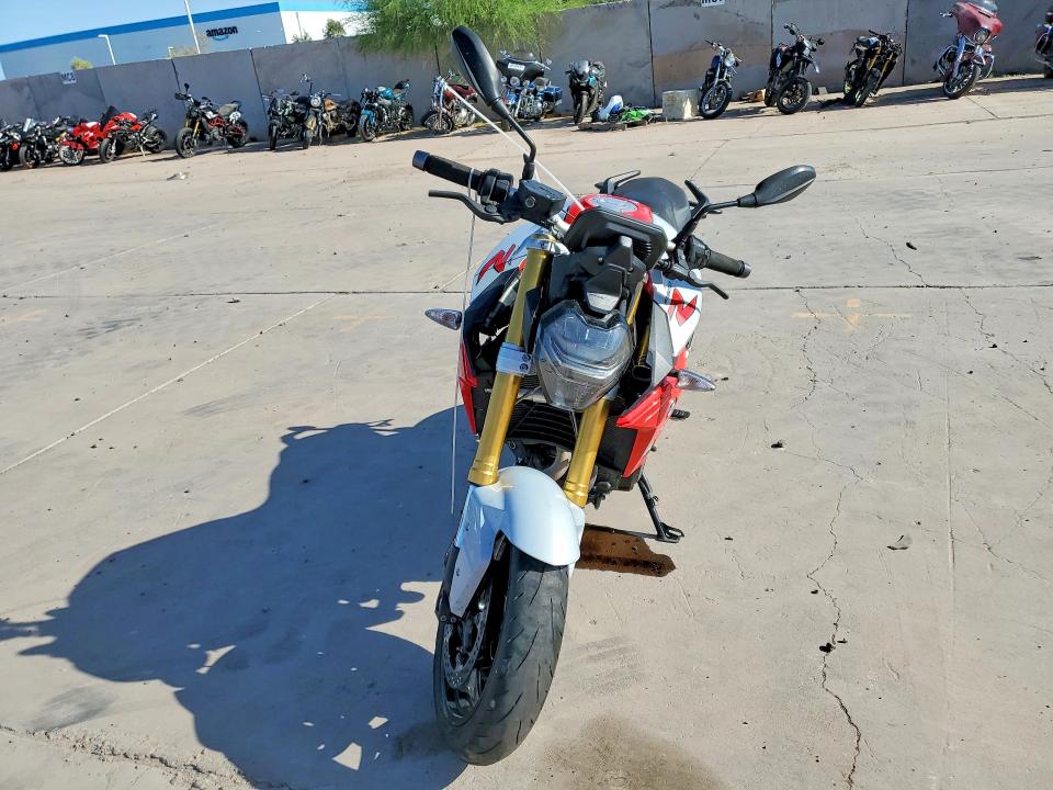 50187056 :رقم المزاد ، WB10K1302LZ691069 vin ، 2020 Bmw F 900 مزاد بيع