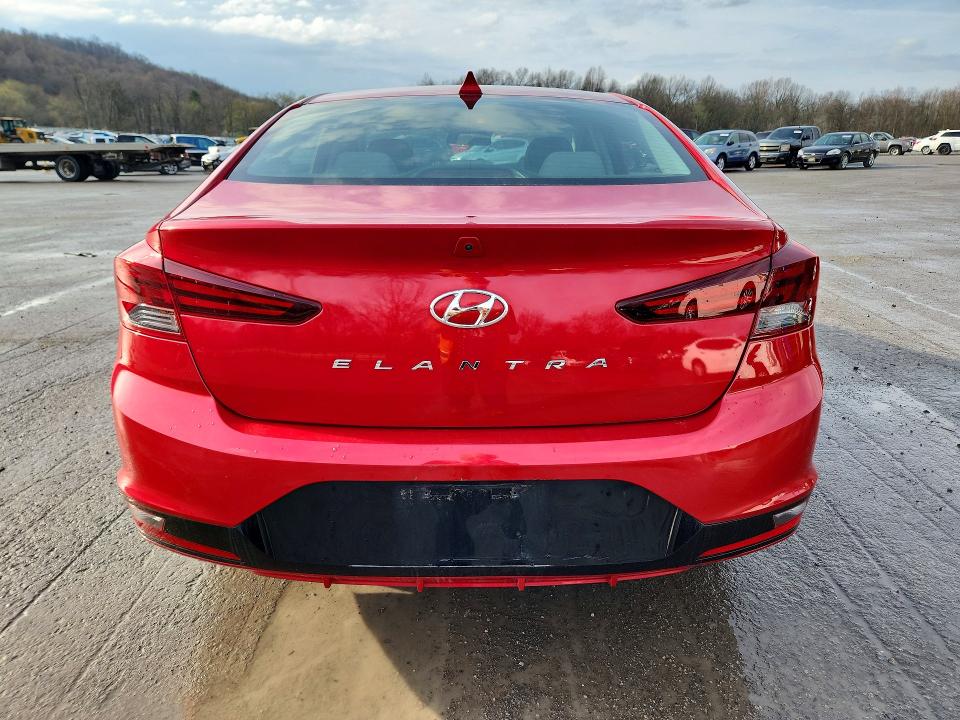 2020 Hyundai Elantra მანქანა იყიდება აუქციონზე, vin: 5NPD84LFXLH588353, აუქციონის ნომერი: 48675696
