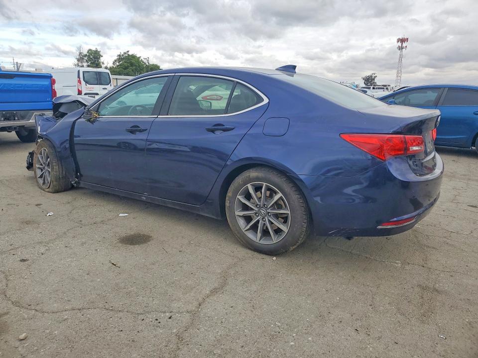 48191716 :رقم المزاد ، 19UUB1F37JA006927 vin ، 2018 Acura Tlx مزاد بيع