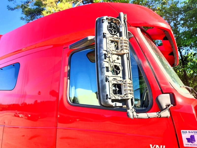 2019 Volvo Vnl მანქანა იყიდება აუქციონზე, vin: 4V4NC9EH9KN899323, აუქციონის ნომერი: 49282466