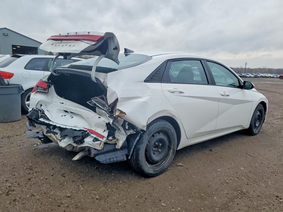 49732356 :رقم المزاد ، KMHLM4AGXPU607901 vin ، 2023 Hyundai Elantra مزاد بيع
