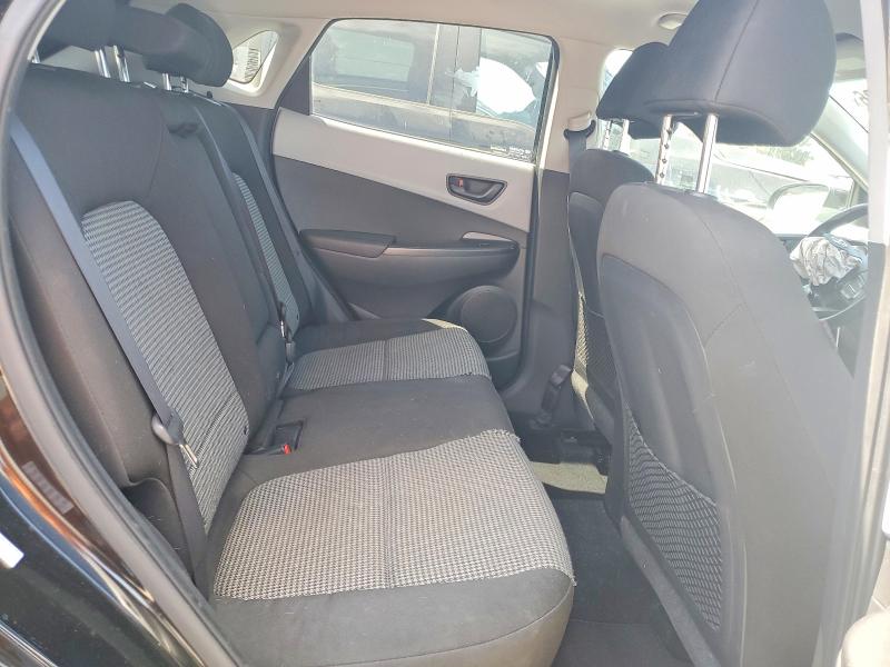 51381726 :رقم المزاد ، KM8K22AAXJU161595 vin ، 2018 Hyundai Kona مزاد بيع