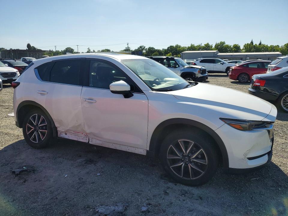 Продажа на аукционе авто 2017 Mazda Cx-5, vin: JM3KFADL1H0194686, номер лота: 49861676