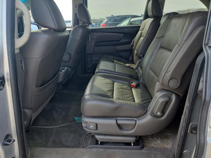 49549256 :رقم المزاد ، 5FNRL5H69CB003425 vin ، 2012 Honda Odyssey مزاد بيع