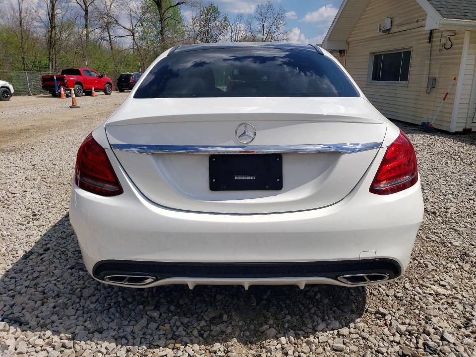 50949426 :رقم المزاد ، 55SWF4KB4FU040315 vin ، 2015 Mercedes-benz C مزاد بيع
