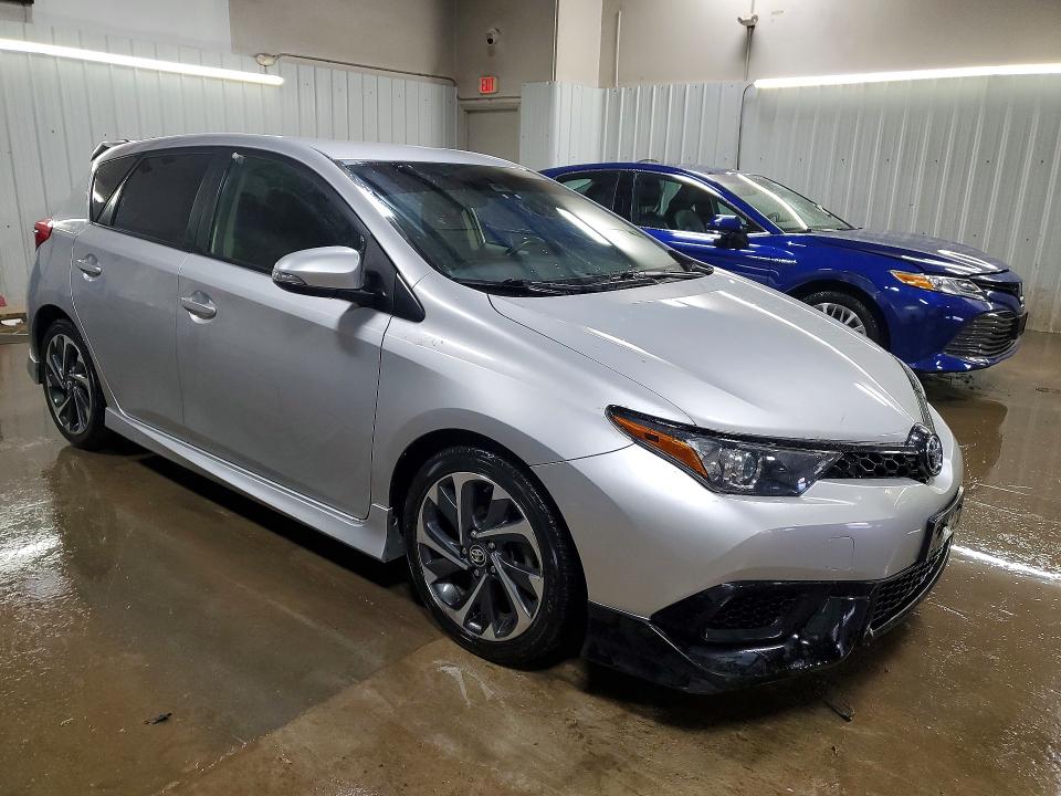 49249396 :رقم المزاد ، JTNKARJE2JJ575969 vin ، 2018 Toyota Corolla Im مزاد بيع