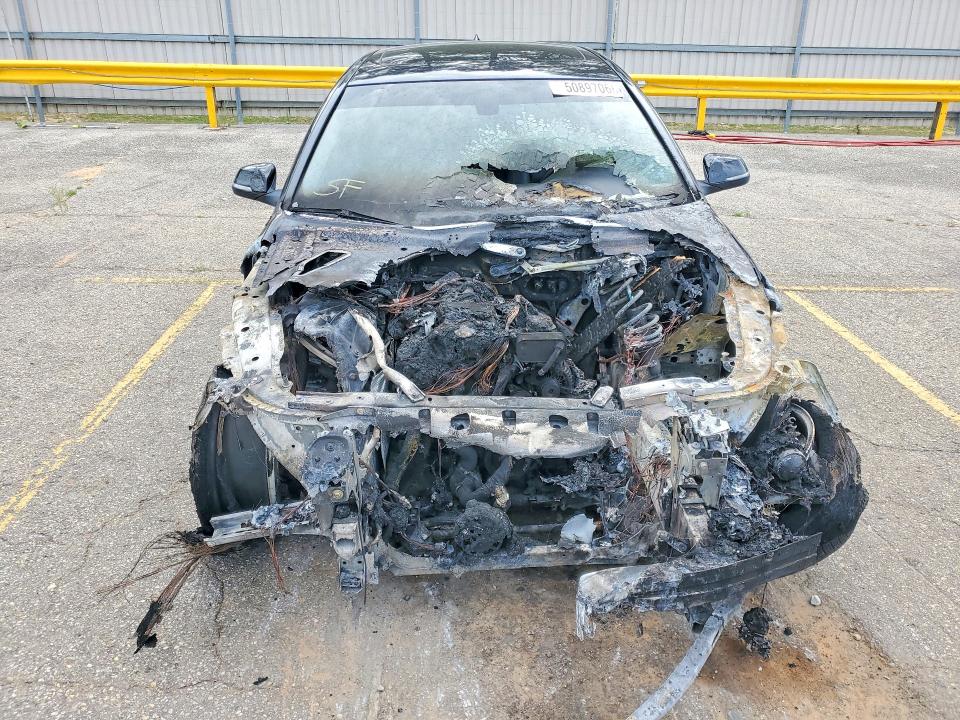 2014 Bmw 528 მანქანა იყიდება აუქციონზე, vin: WBA5A5C59ED505944, აუქციონის ნომერი: 50897066