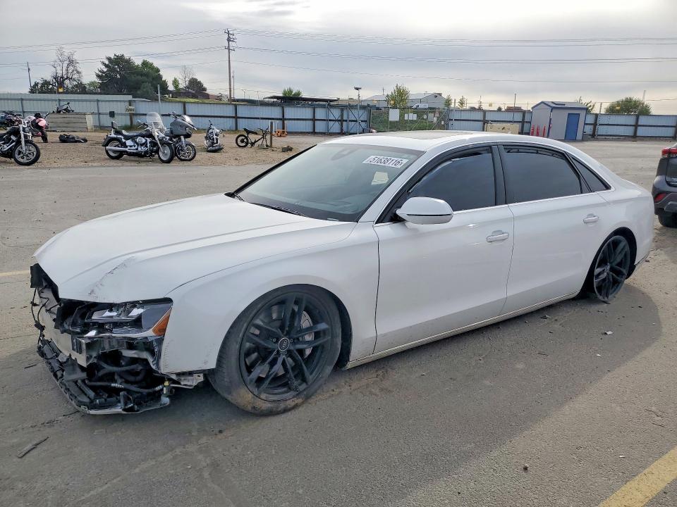 Продаж на аукціоні авто 2015 Audi A8, vin: WAU32AFD2FN028267, номер лоту: 51638116