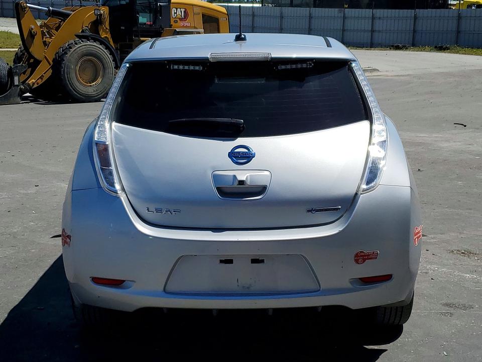 51802666 :رقم المزاد ، 1N4BZ0CP7HC309861 vin ، 2017 Nissan Leaf مزاد بيع
