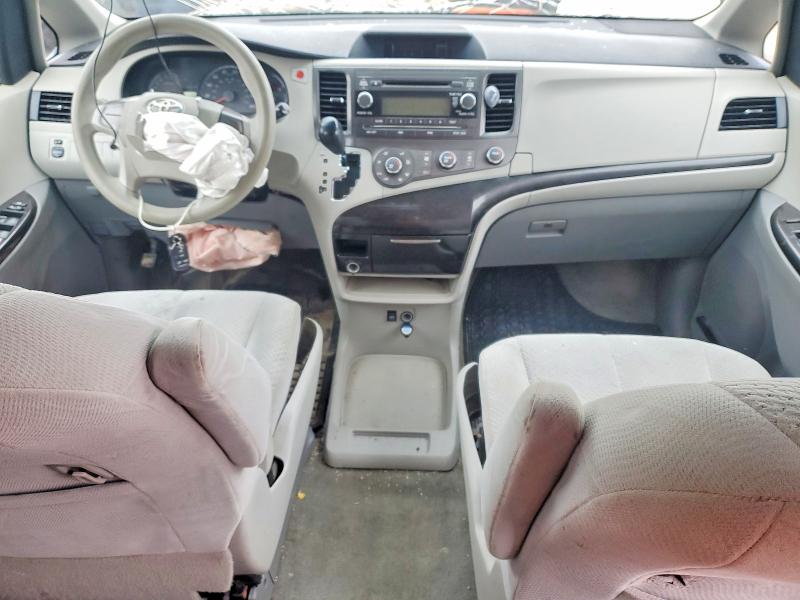 48579206 :رقم المزاد ، 5TDKA3DC6DS017125 vin ، 2013 Toyota Truck/van Sienna Le مزاد بيع