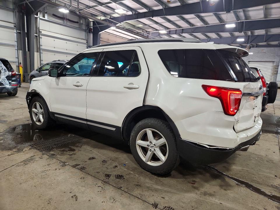 51376066 :رقم المزاد ، 1FM5K8D88GGC34155 vin ، 2016 Ford Explorer مزاد بيع