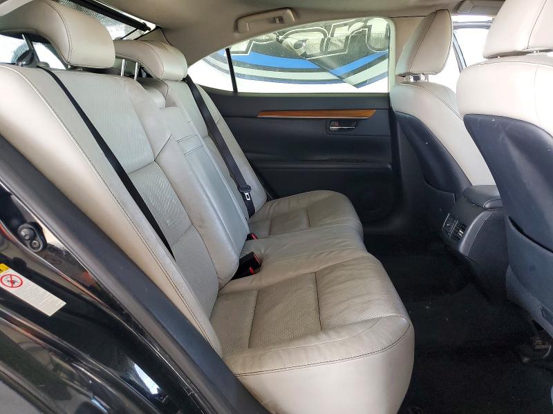50339686 :رقم المزاد ، JTHBW1GG8E2048288 vin ، 2014 Lexus Es 300h مزاد بيع