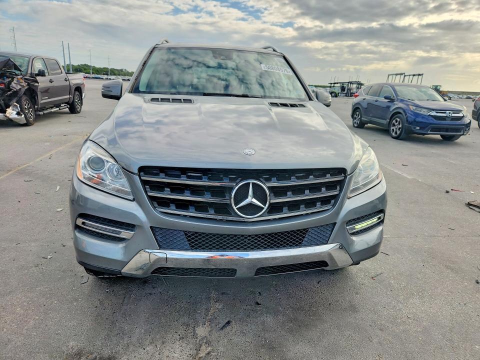 50808576 :رقم المزاد ، 4JGDA5HB4FA599940 vin ، 2015 Mercedes-benz Ml مزاد بيع