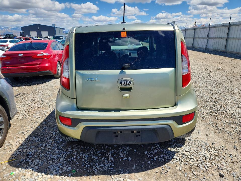 50080796 :رقم المزاد ، KNDJT2A64D7512416 vin ، 2013 Kia Soul مزاد بيع