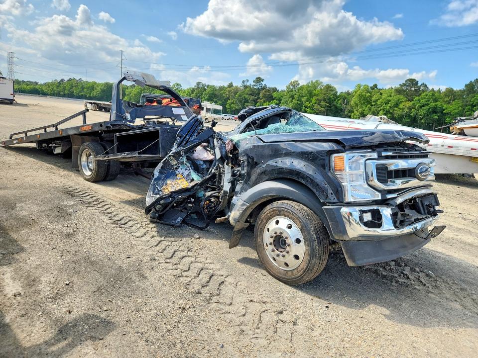 2022 Ford F550 მანქანა იყიდება აუქციონზე, vin: 1FDUF5HT0NDA27996, აუქციონის ნომერი: 49408046