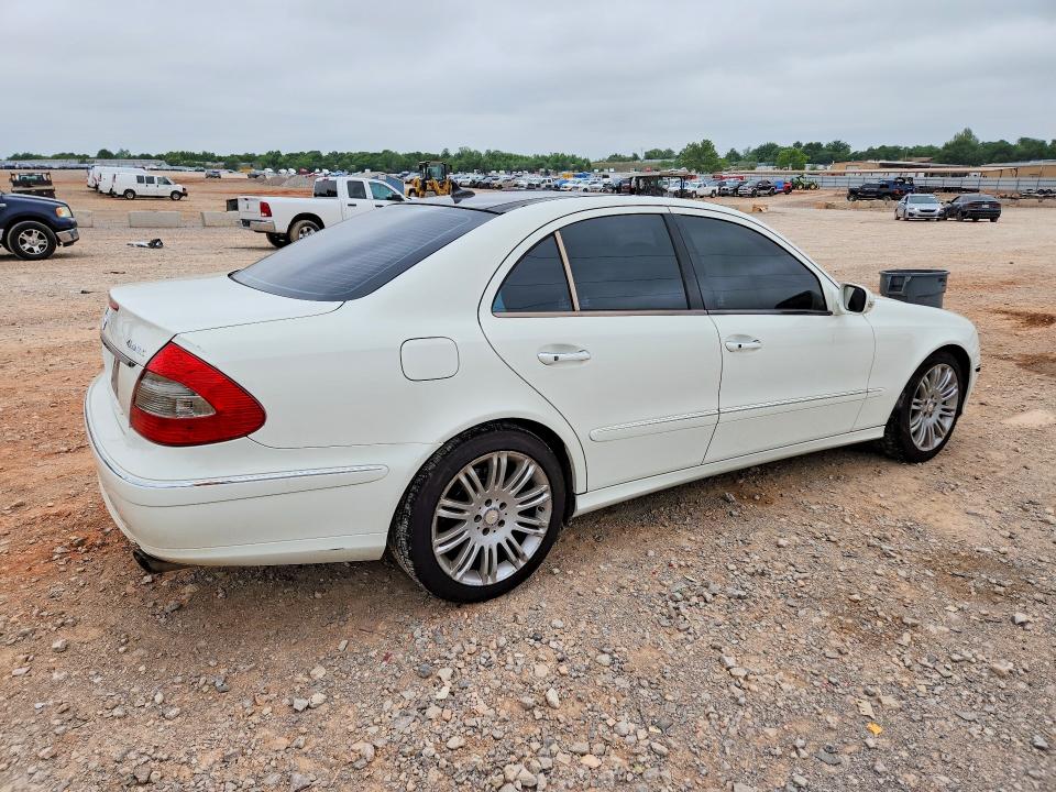 2007 Mercedes-benz E მანქანა იყიდება აუქციონზე, vin: WDBUF56X57B151981, აუქციონის ნომერი: 50974956