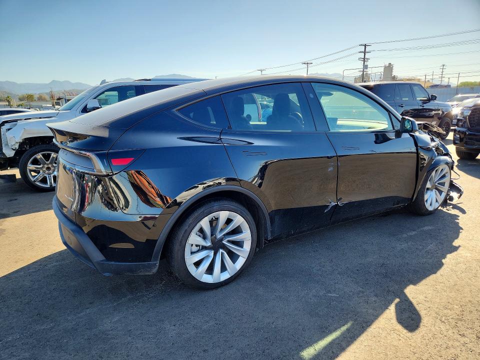 2026 Tesla Model Y მანქანა იყიდება აუქციონზე, vin: 7SAYGDEE9TF366607, აუქციონის ნომერი: 50153696