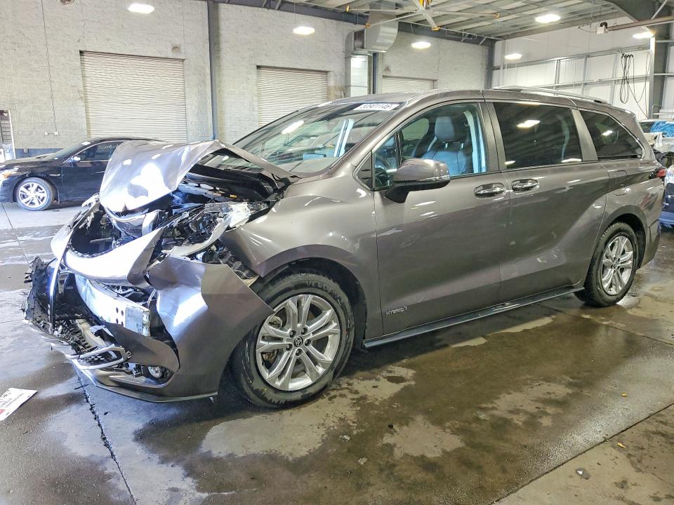 50901146 :رقم المزاد ، 5TDESKFC8MS030590 vin ، 2021 Toyota Sienna مزاد بيع