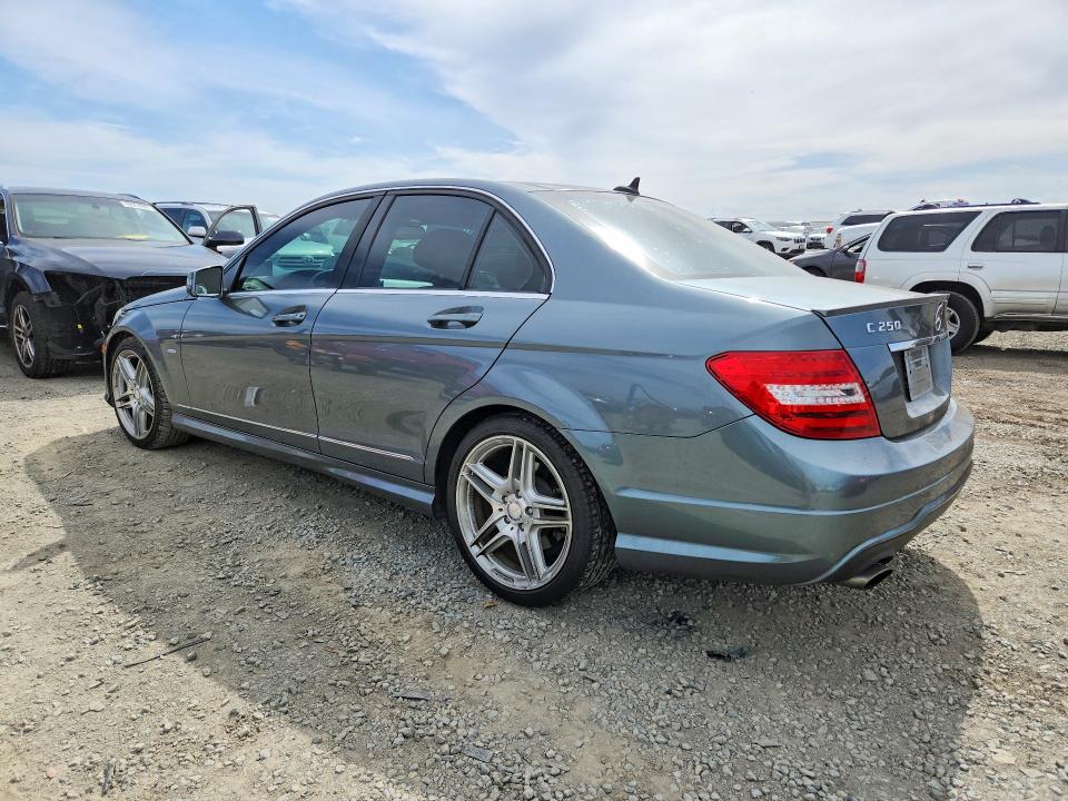 50006816 :رقم المزاد ، WDDGF4HB7CR207937 vin ، 2012 Mercedes-benz C مزاد بيع
