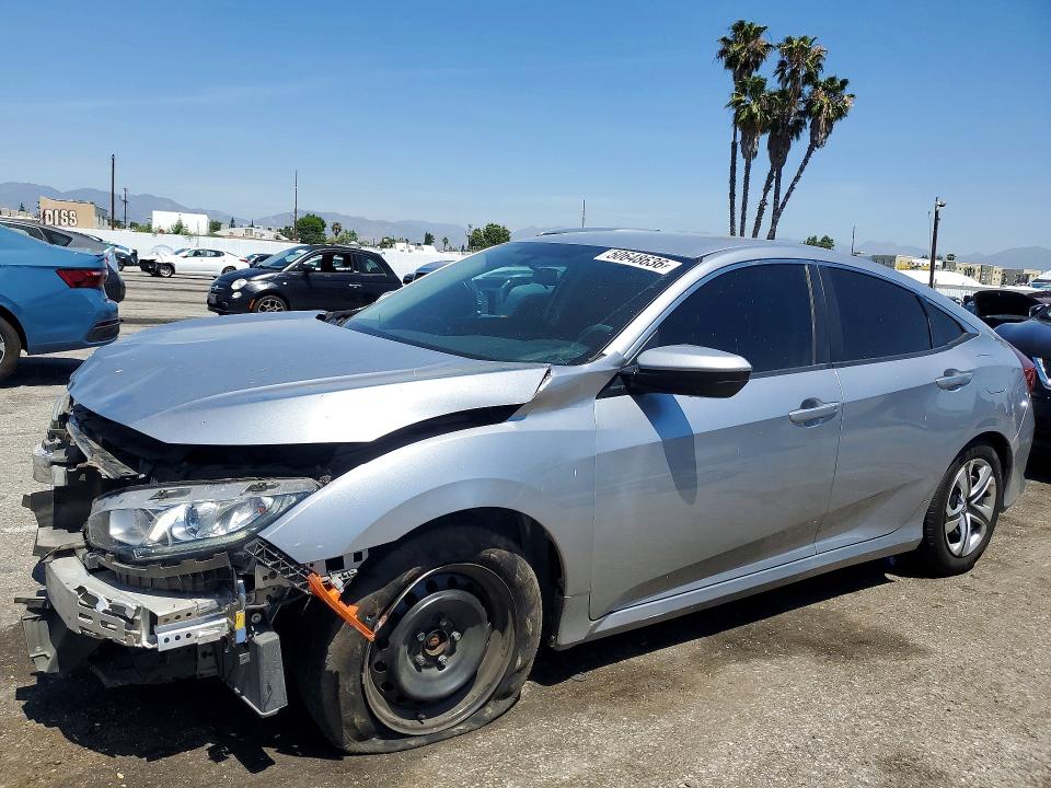 Продажа на аукционе авто 2018 Honda Civic, vin: 2HGFC2F59JH582565, номер лота: 50648636