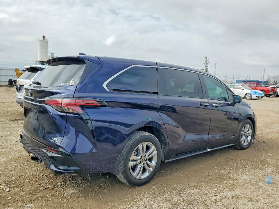 Продажа на аукционе авто 2021 Toyota Sienna, vin: 5TDXSKFC9MS005318, номер лота: 49368156