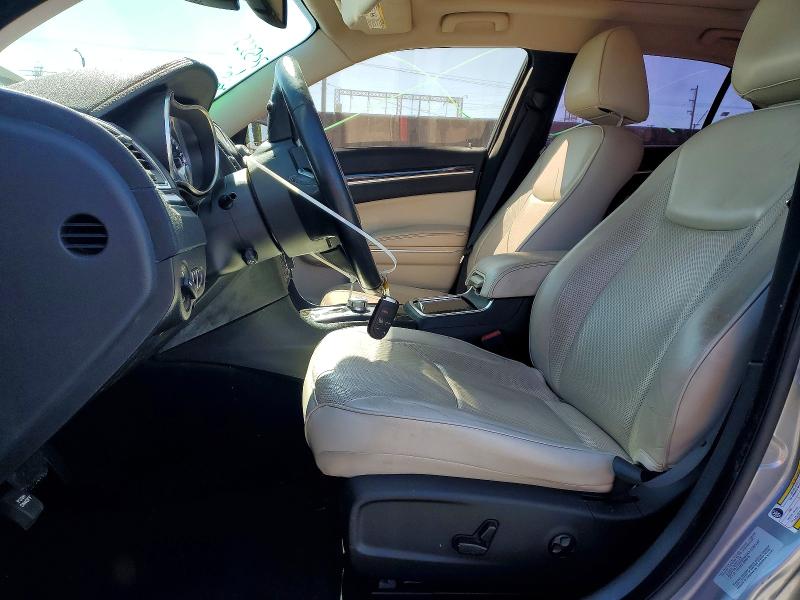 Продаж на аукціоні авто 2015 Chrysler 300c, vin: 2C3CCAEG2FH743512, номер лоту: 50529326
