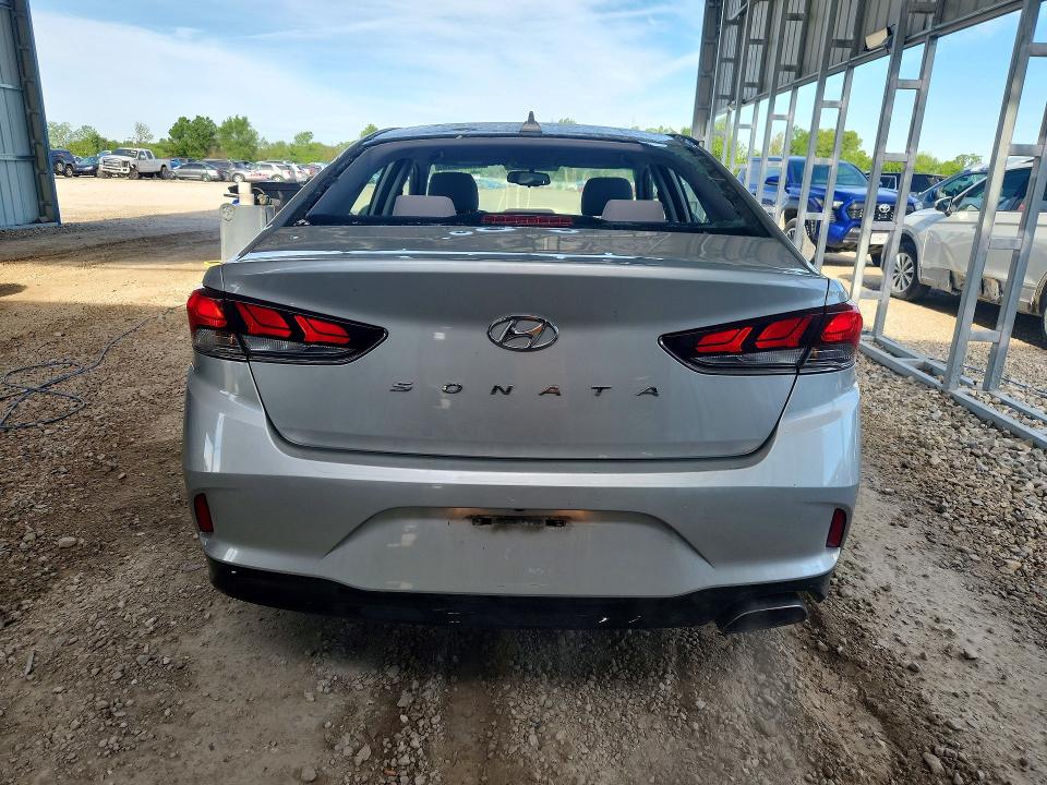 2018 Hyundai Sonata მანქანა იყიდება აუქციონზე, vin: 5NPE34AF0JH603610, აუქციონის ნომერი: 51858656