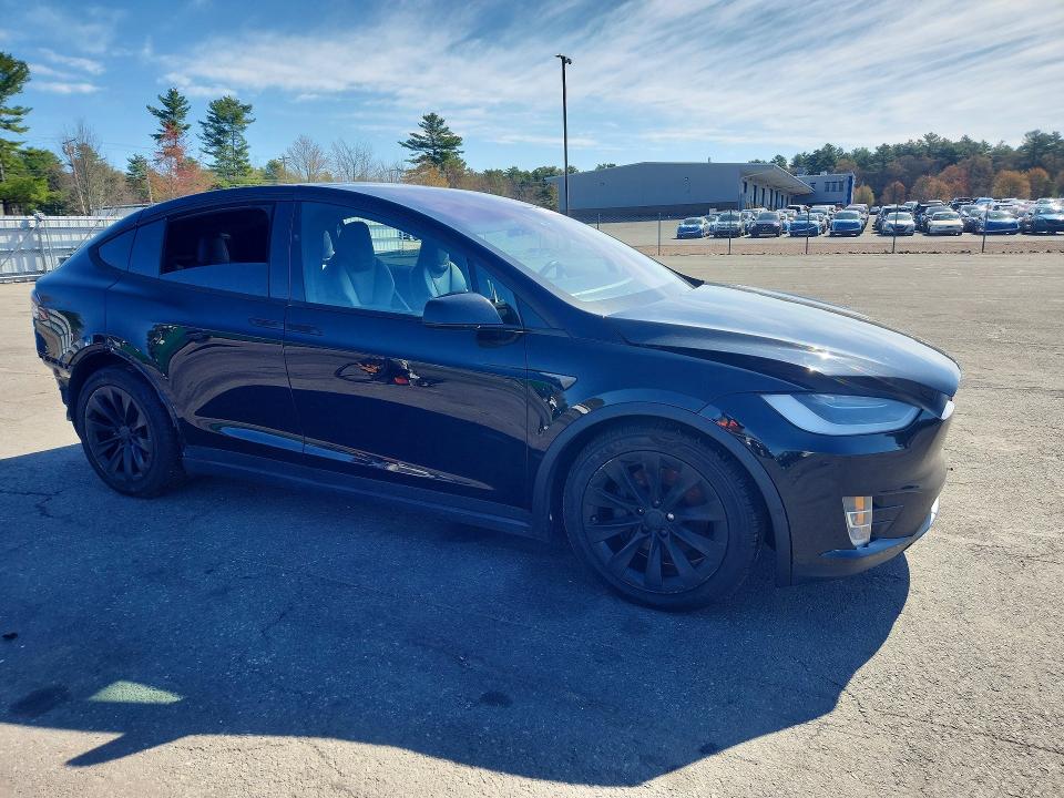 Aukcja sprzedaży 2018 Tesla Model X, vin: 5YJXCBE21JF103880, numer aukcji: 94332875