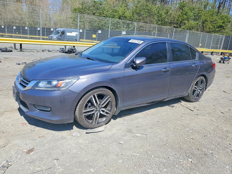 2013 Honda Accord მანქანა იყიდება აუქციონზე, vin: 1HGCR2F5XDA055669, აუქციონის ნომერი: 48737946