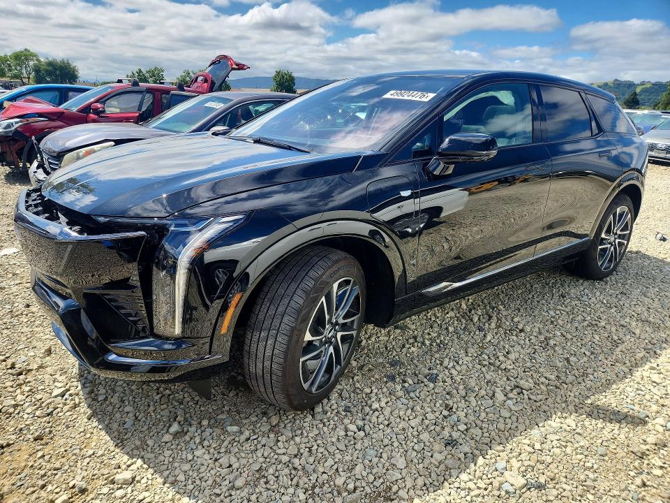 49924476 :رقم المزاد ، 3GYK3EM45TS137677 vin ، 2026 Cadillac Optiq مزاد بيع