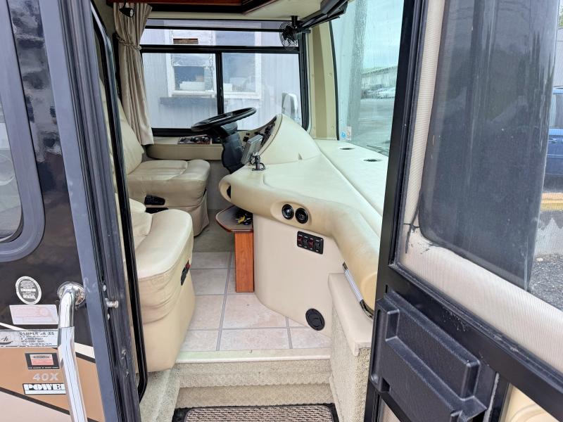 Продаж на аукціоні авто 2009 Freigliner Chassis, vin: 4UZACJDT79CAE3133, номер лоту: 51677956