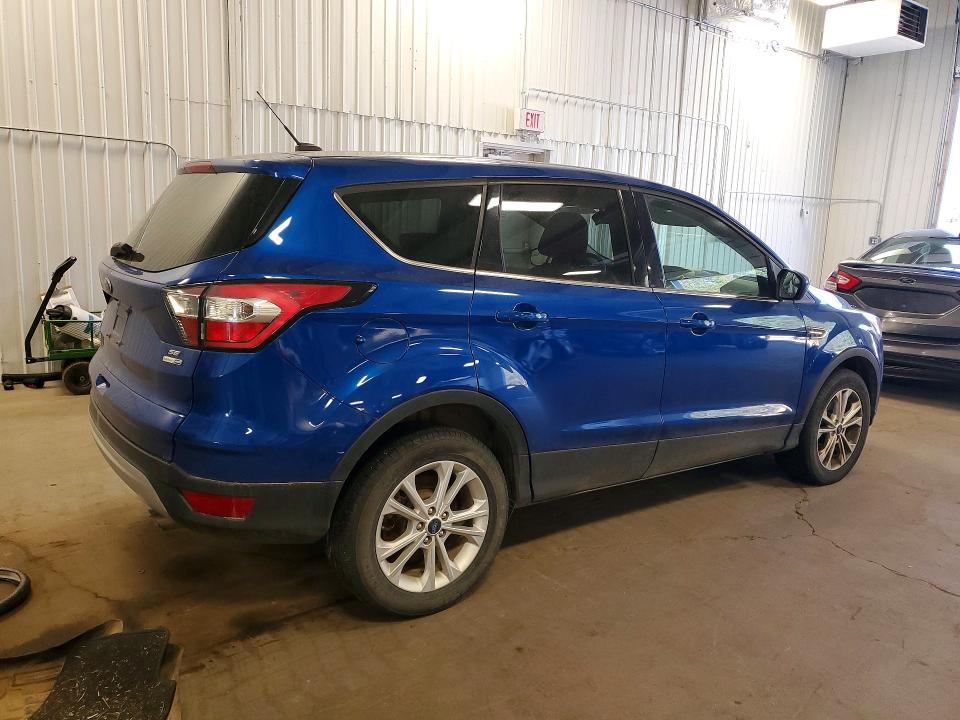 51343416 :رقم المزاد ، 1FMCU9GD6HUC26042 vin ، 2017 Ford Escape مزاد بيع