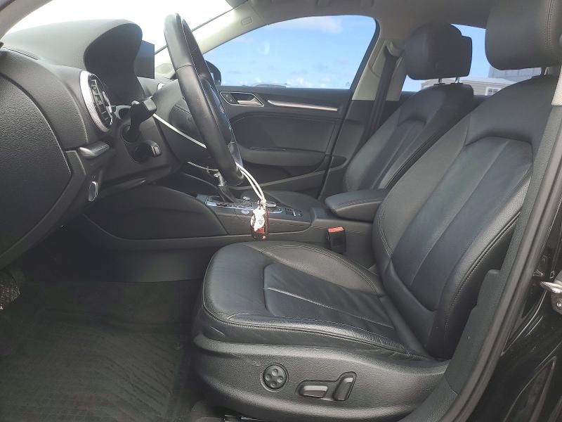 49740966 :رقم المزاد ، WAUCCGFF8F1016004 vin ، 2015 Audi A3 مزاد بيع