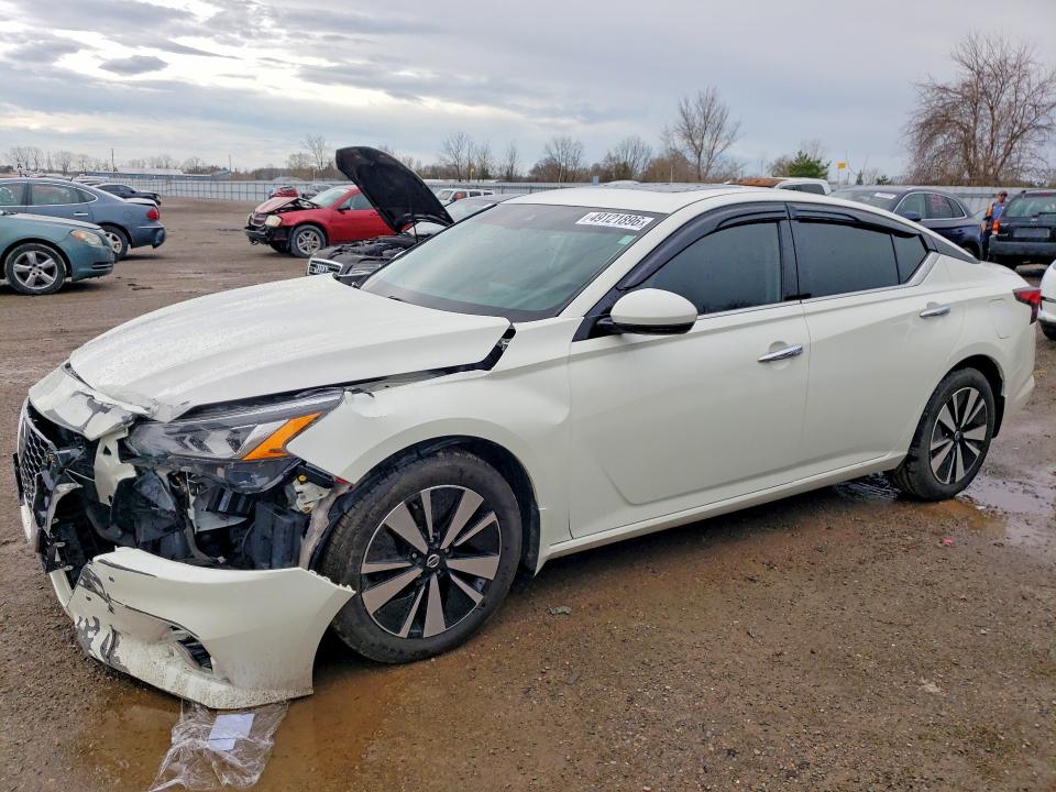 Продажа на аукционе авто 2020 Nissan Altima, vin: 1N4BL4DW6LN322676, номер лота: 49121896